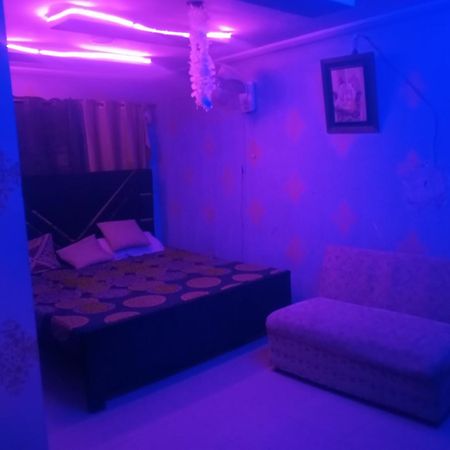 Aj Room Service Civic Center Rawalpindi Esterno foto