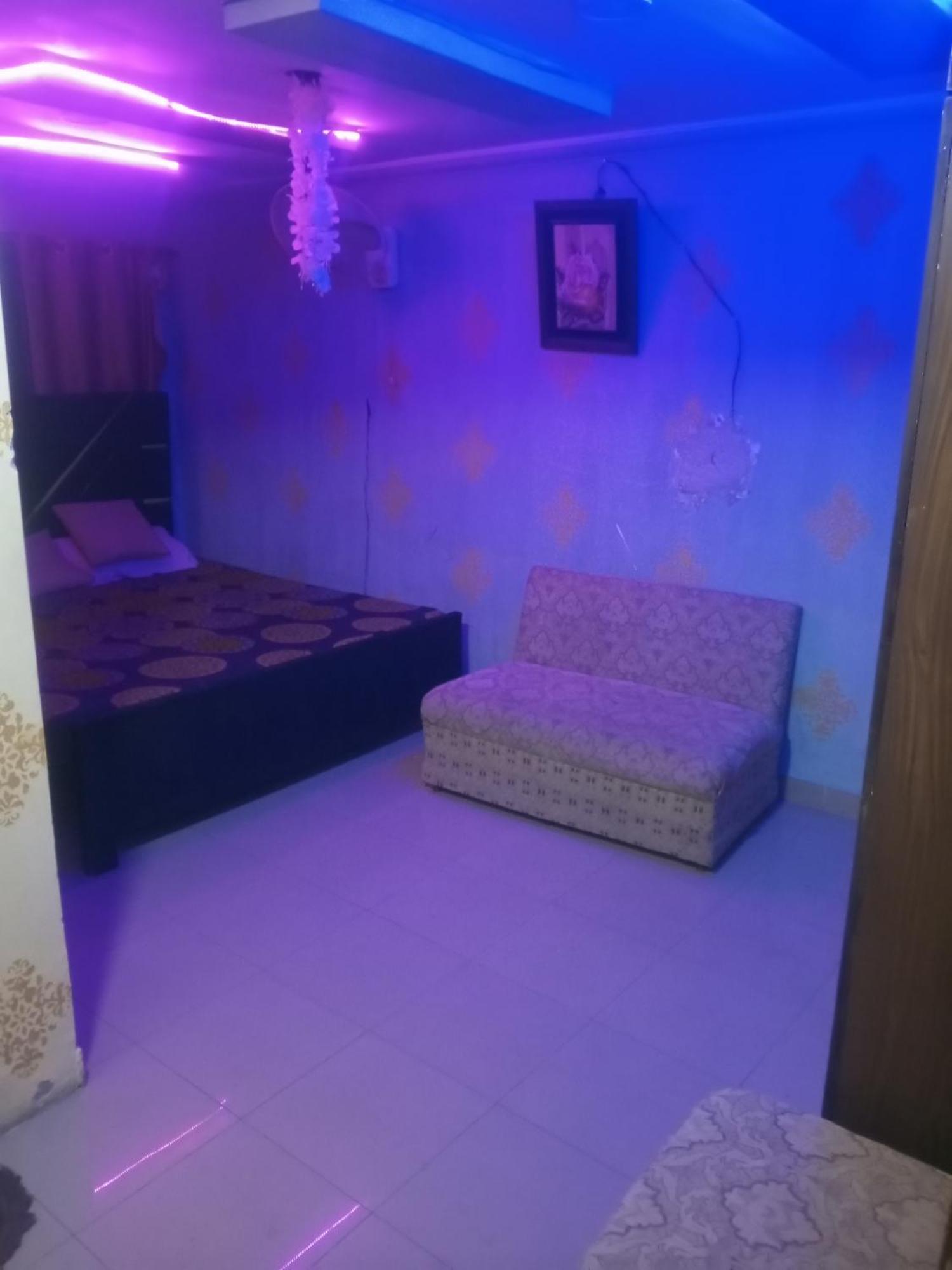 Aj Room Service Civic Center Rawalpindi Esterno foto