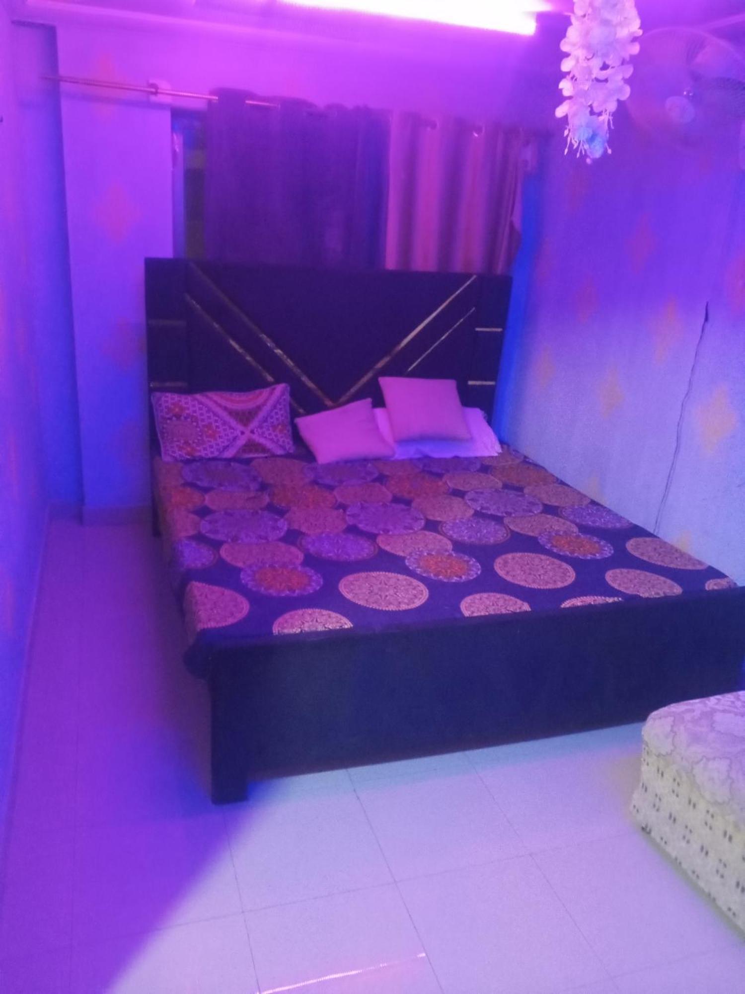 Aj Room Service Civic Center Rawalpindi Esterno foto