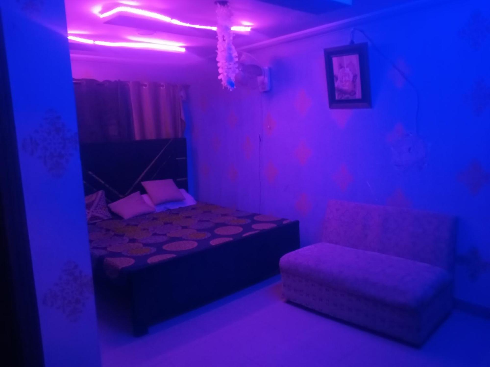 Aj Room Service Civic Center Rawalpindi Esterno foto